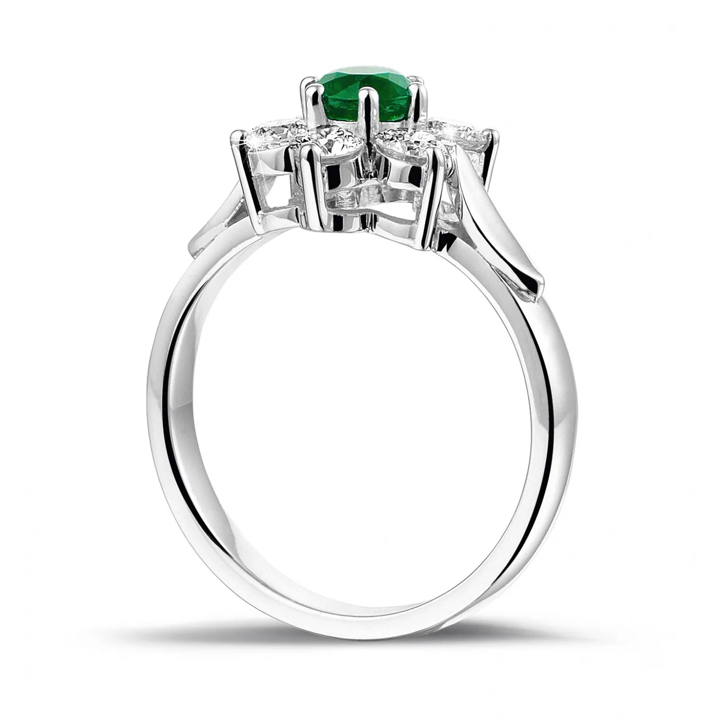 Anillo flor en oro blanco con esmeralda redonda y diamantes en los lados 