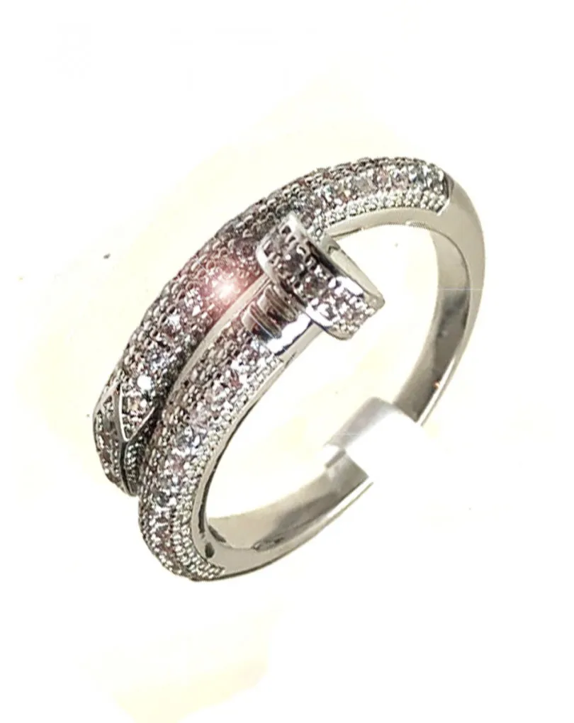 ANILLOS FINOS PLATEADOS CON DISEÑOS ORIGINALES CON CIRCONITAS