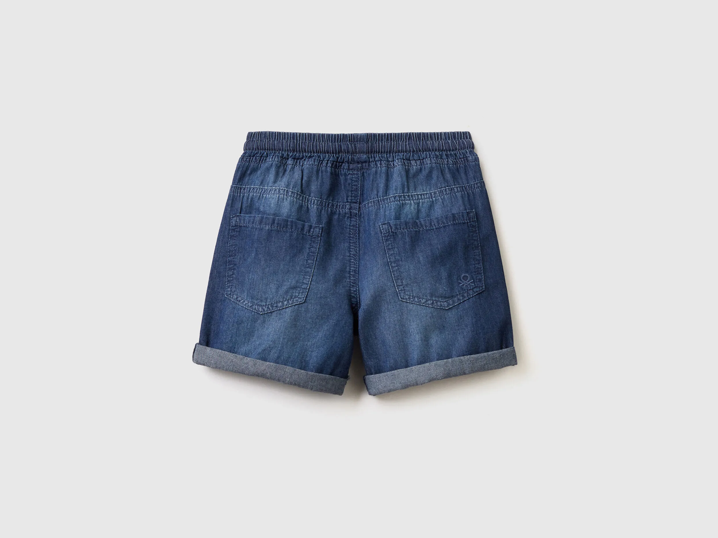 Bermudas con efecto vaquero y cordón