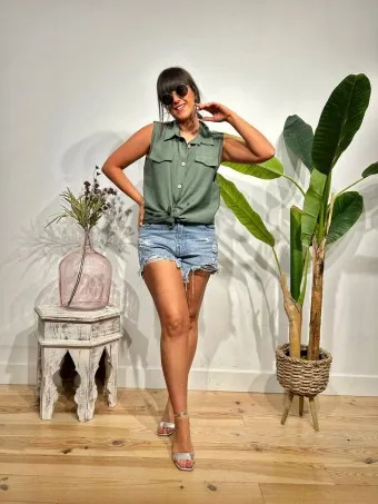 Blusa Trabillas JANISSAY Verde Militar