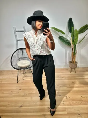 Blusa Volante Crochet ODELINA Blanco