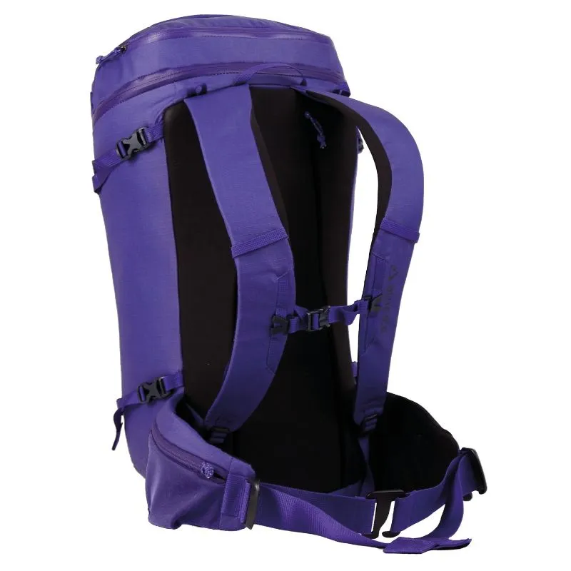 Bolsa de esquí de travesía BLUE ICE Yagi 28L Pack (Deep Blue)