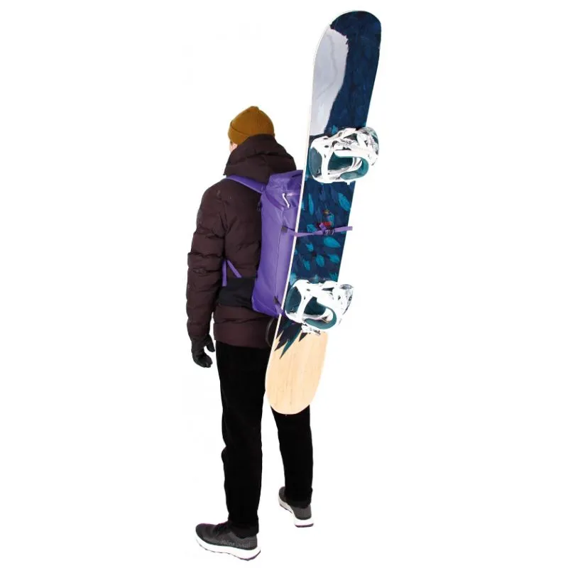 Bolsa de esquí de travesía BLUE ICE Yagi 28L Pack (Deep Blue)
