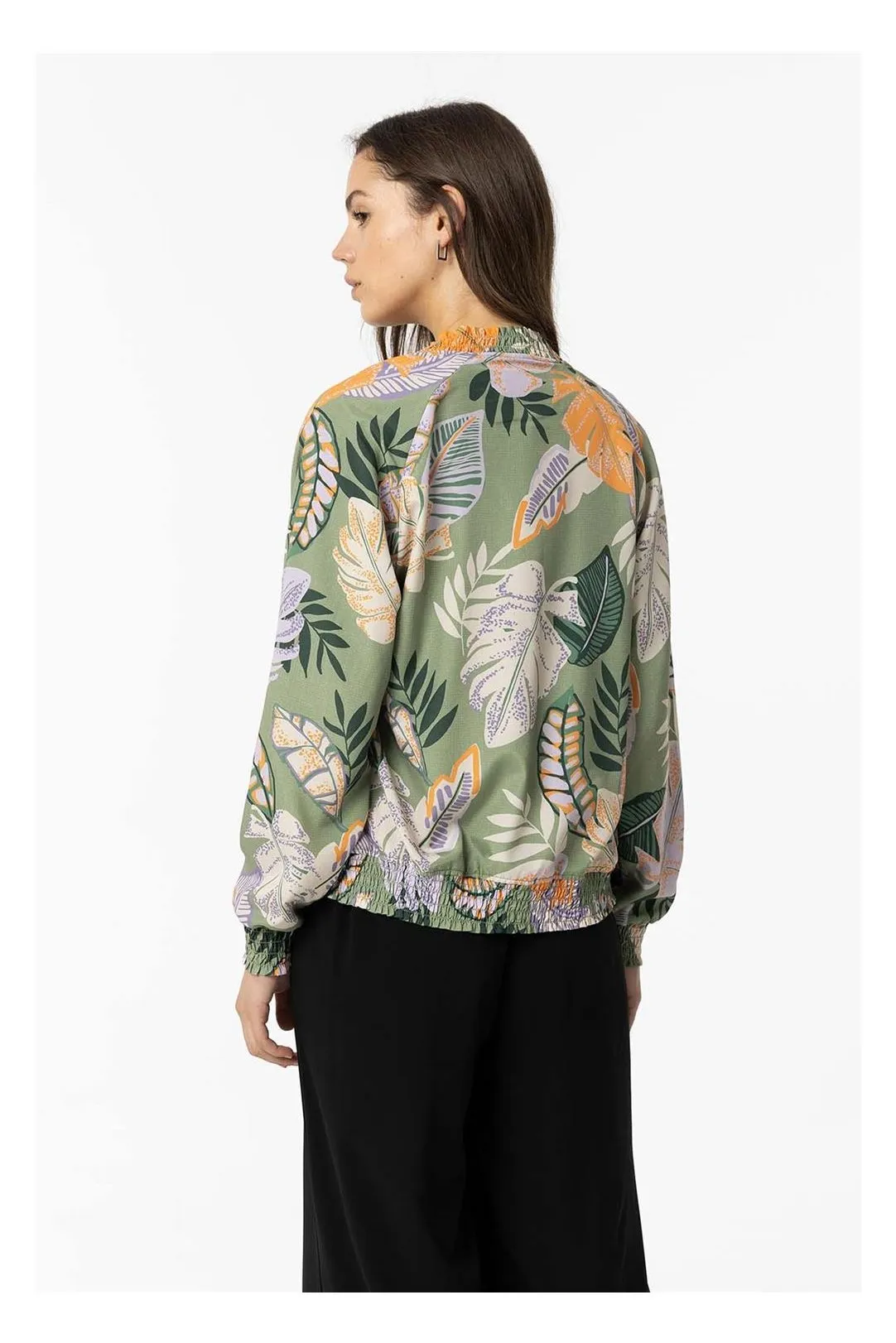 BOMBER ESTAMPADA VERDE