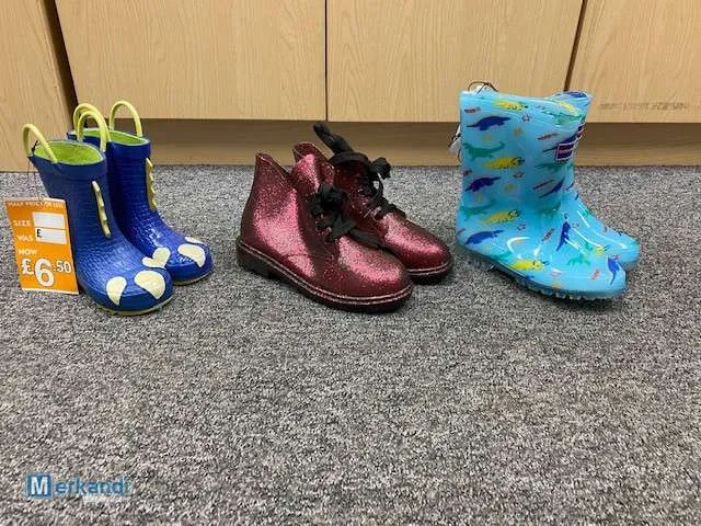 BOTA WELLINGTON PARA NIñOS Y ADULTOS  NUEVA SIN DEFECTOS  MOQ DE 250 PARES / 250 KG