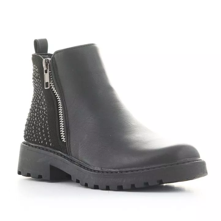 Botines negros con doble cremallera lateral y detalles en la parte trasera