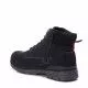 Botines Refresh negros con detalles en rojo