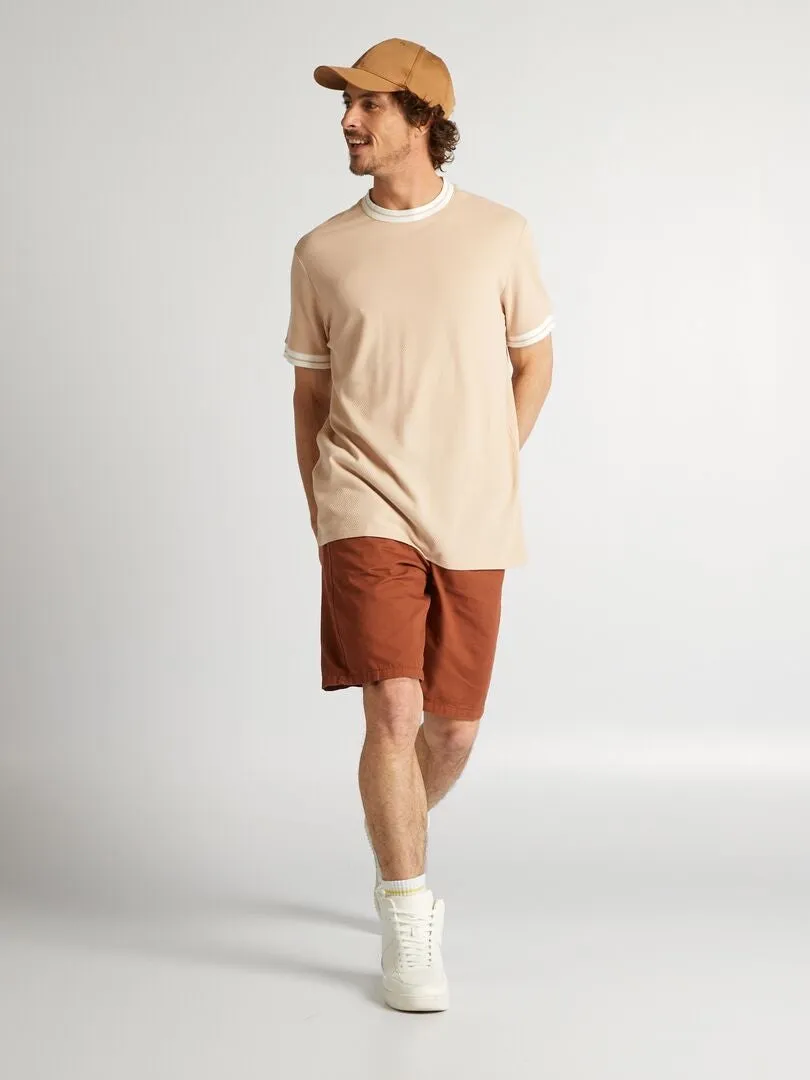 CAMISETA CON TEXTURA Y RIBETES EN CONTRASTE  BEIGE