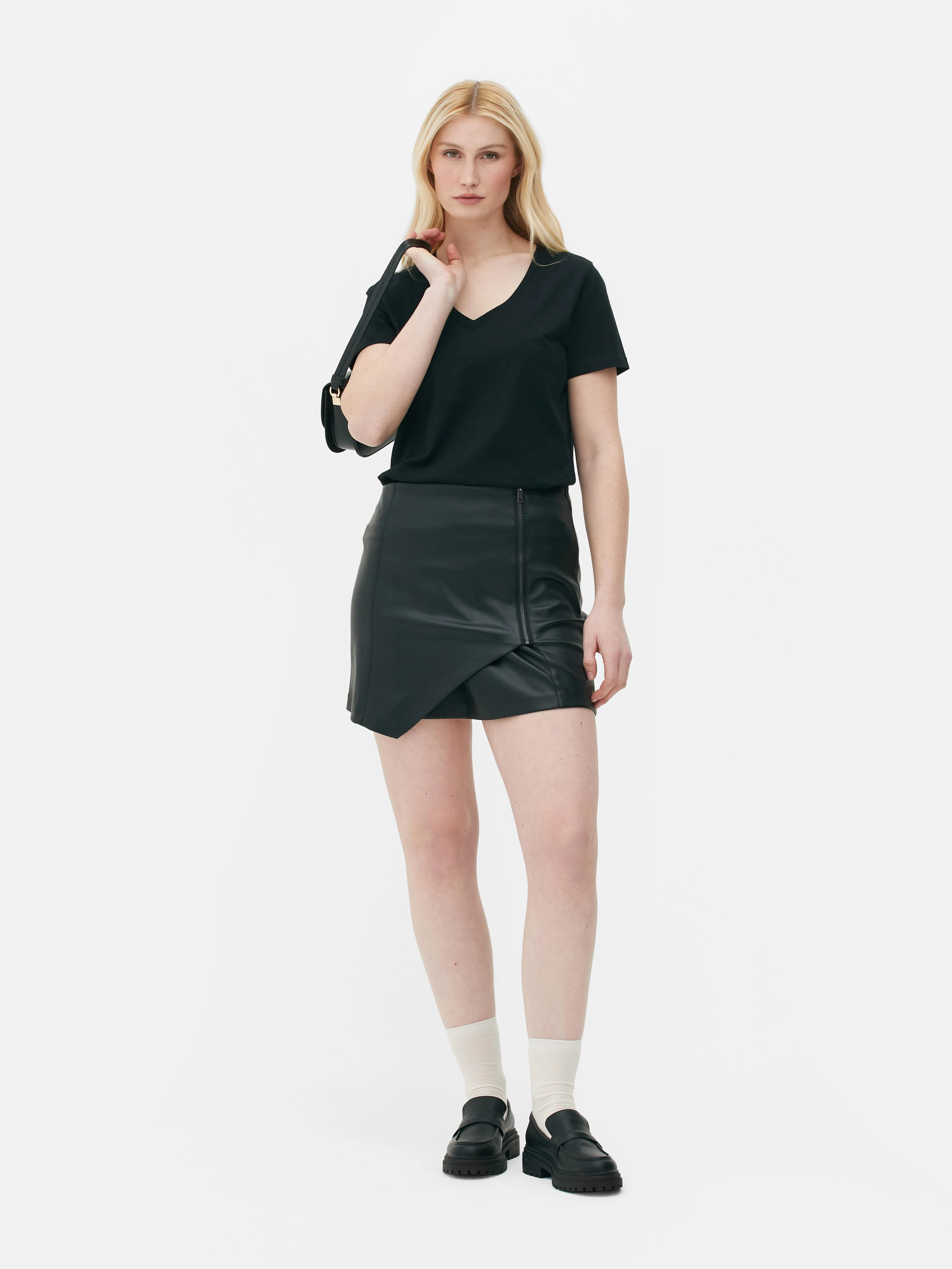 Camiseta de corte recto con cuello de pico