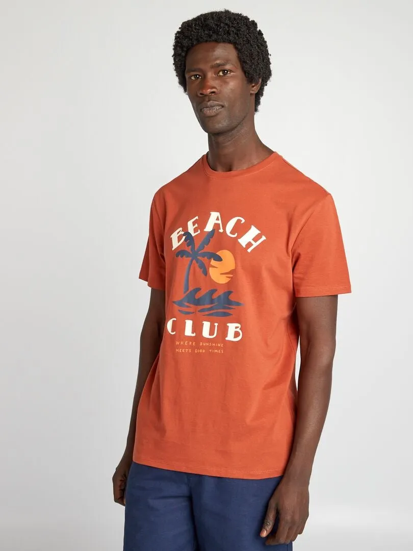CAMISETA ESTAMPADA DE MANGA CORTA  MARRON