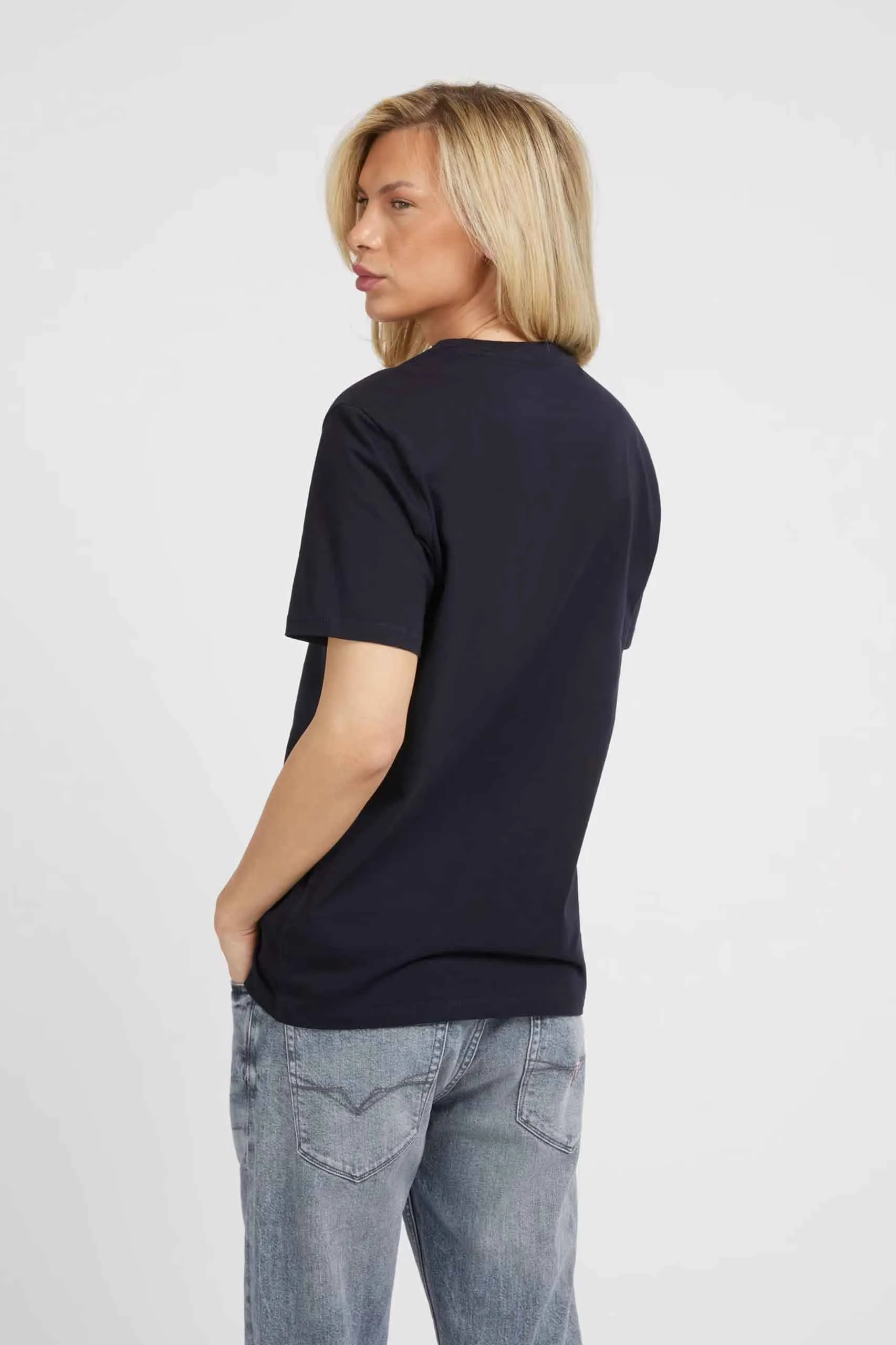 Camiseta para hombre de Guess Jeans – M2YI72I3Z14