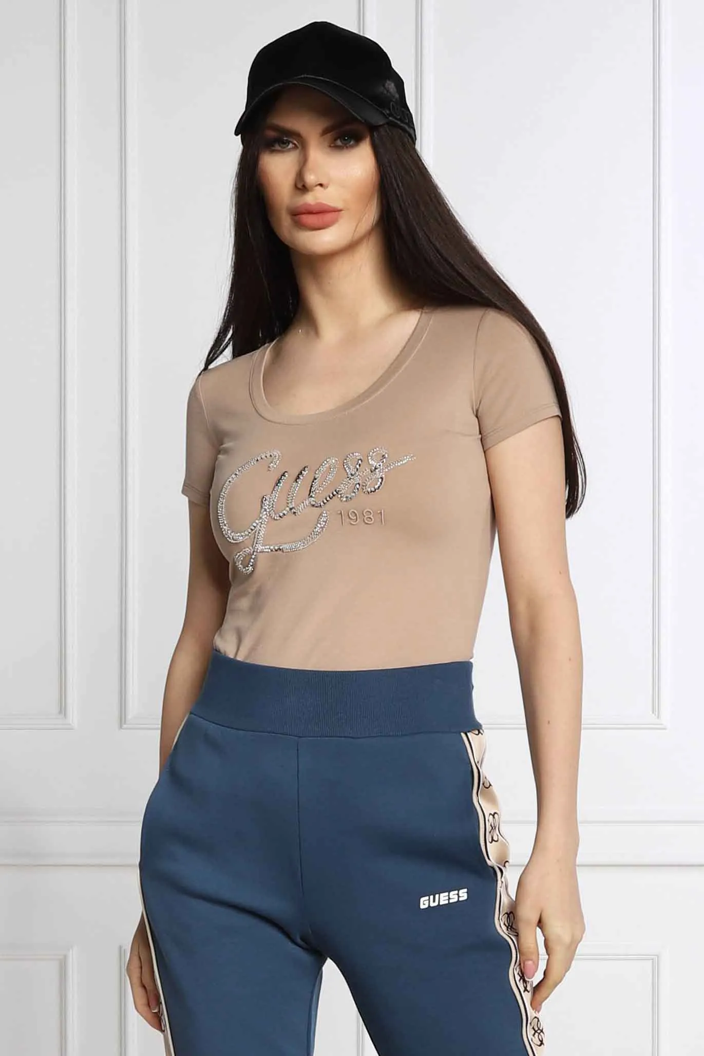 Camiseta para mujer de Guess Jeans – W2YI28J1300