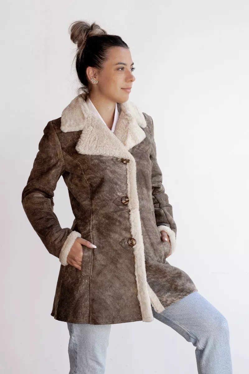 CAMPERA DE CUERO DE OVEJA DE MUJER CENIZA  MODELO: SOL.D