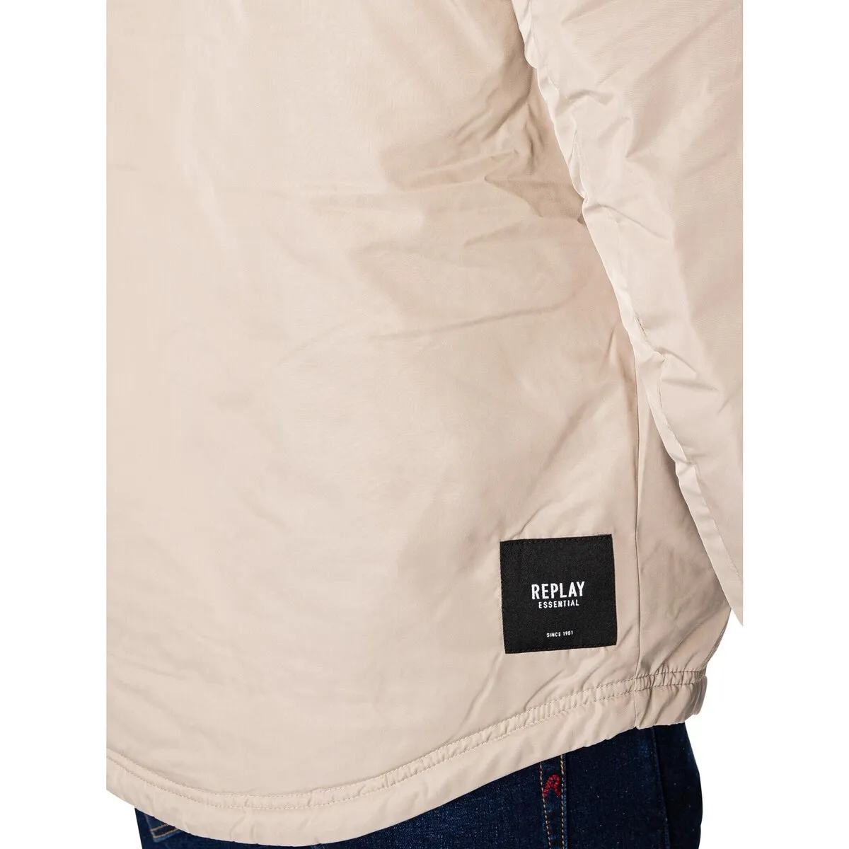 Cazadora Bomber Con Bolsillos En El Pecho