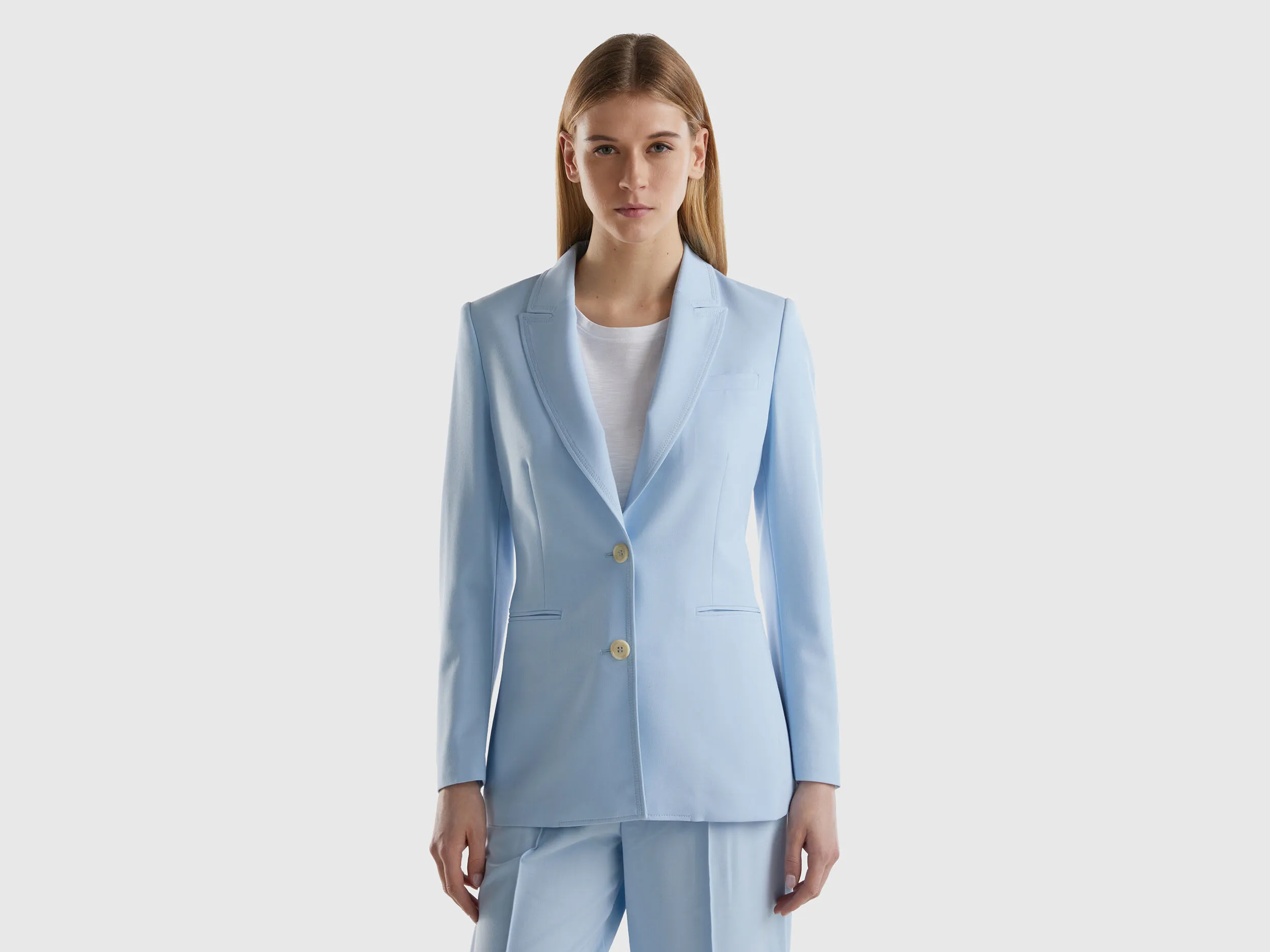 Chaqueta fluida slim fit