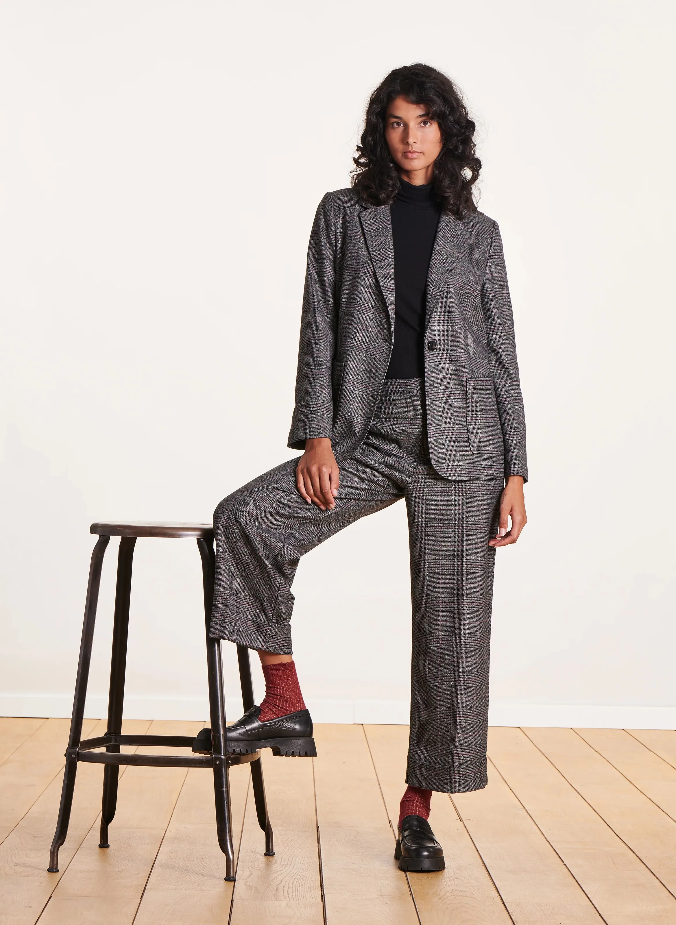 Chaqueta sastre recta estampada en gris