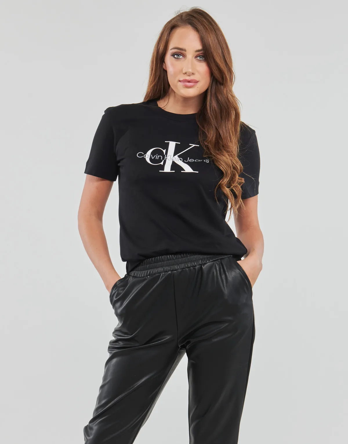 CORE MONOGRAM REGULAR TEE