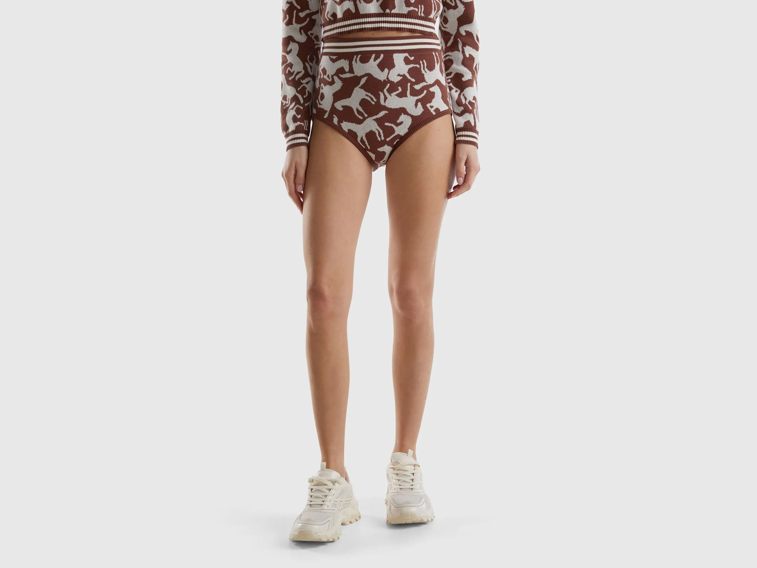 Culotte de punto con caballos