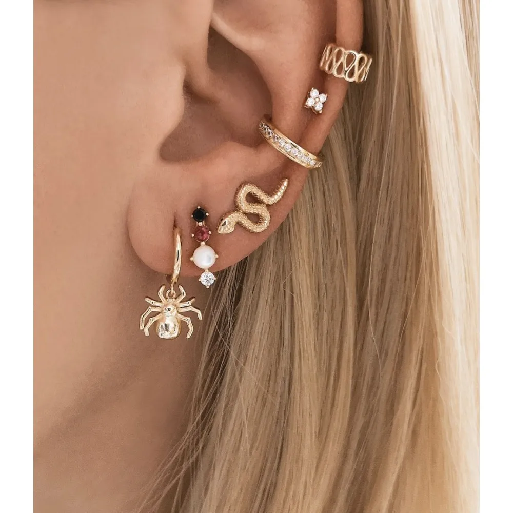 Ear Cuff Línea Circonitas Oro