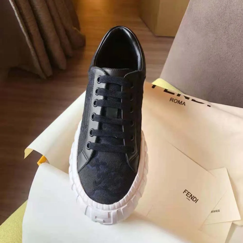 Fendi Mujer Force Zapatillas bajas de tela negra