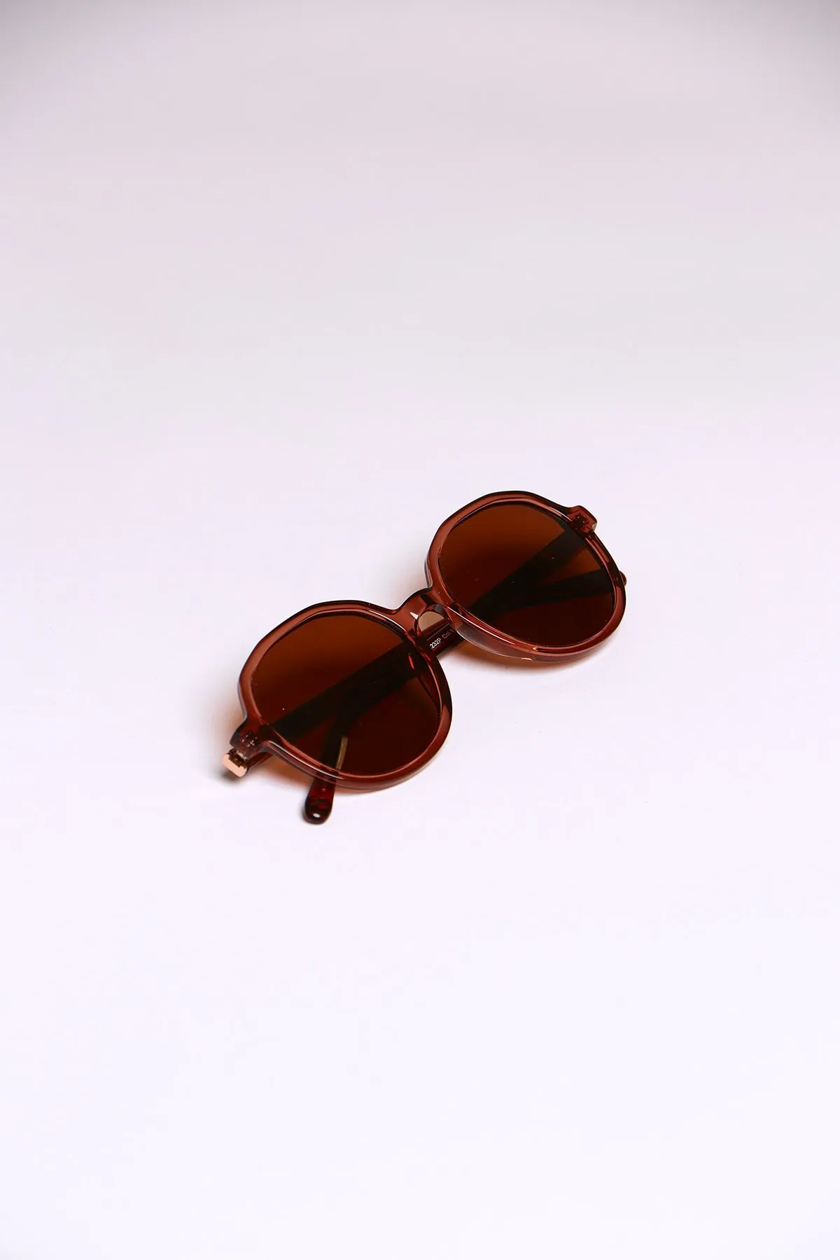Gafas de sol marrones para mujer
