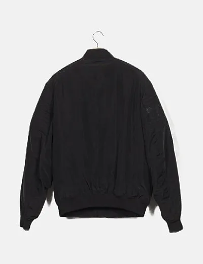 H&M Chaqueta bomber negra