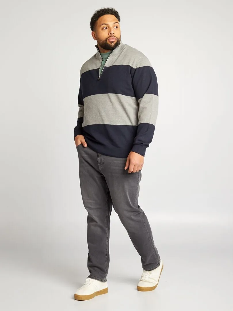 JERSEY DE RAYAS CON CREMALLERA EN EL CUELLO  GRIS