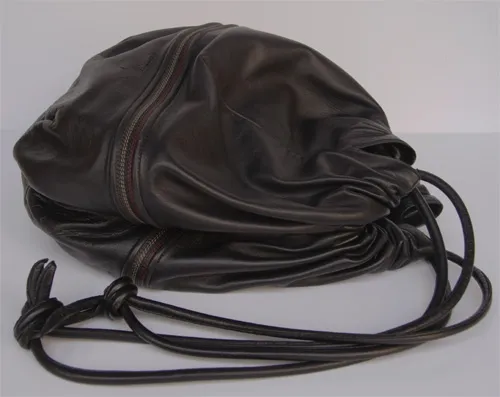 Loewe bolso saco negro