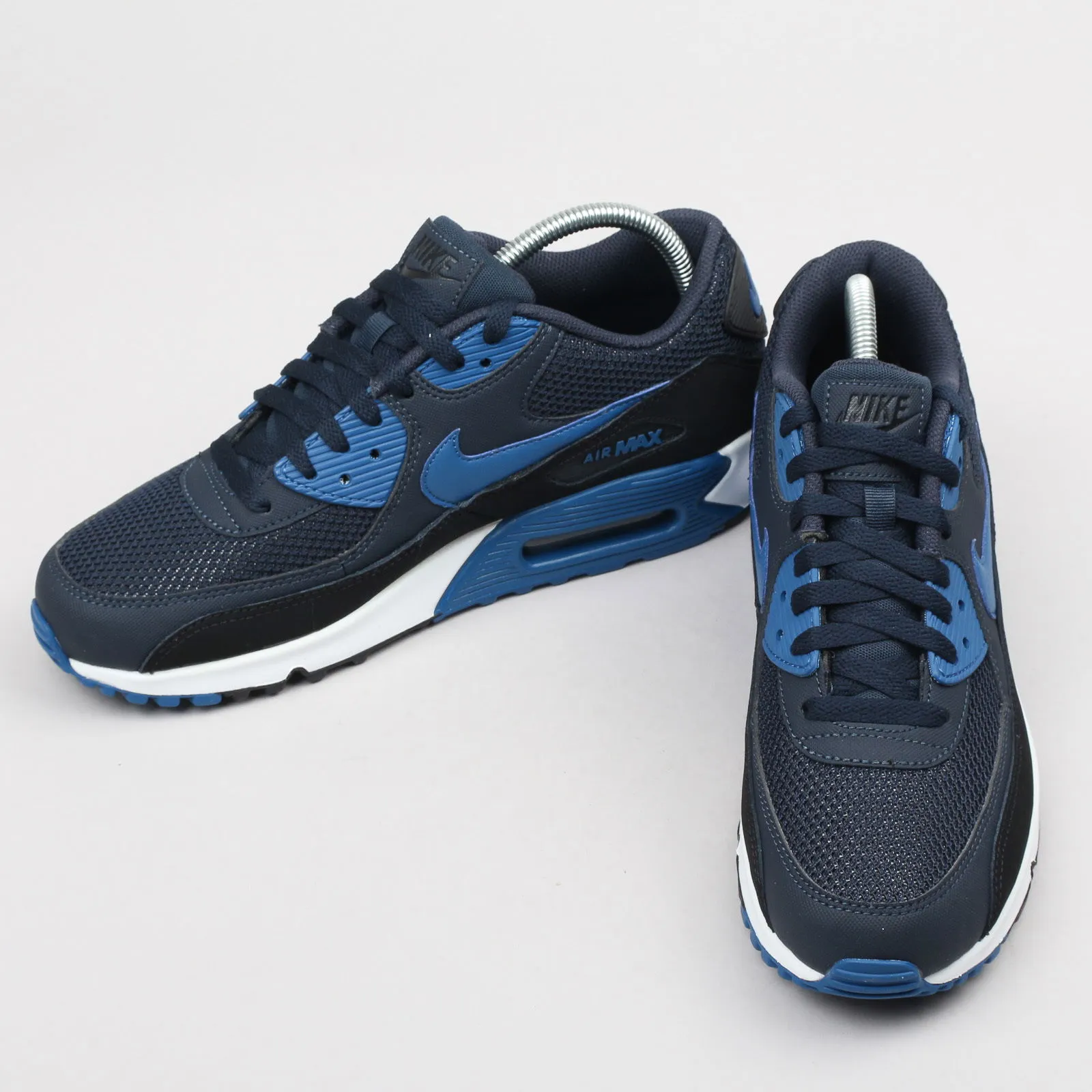 Nike Air Max 90 Essential
