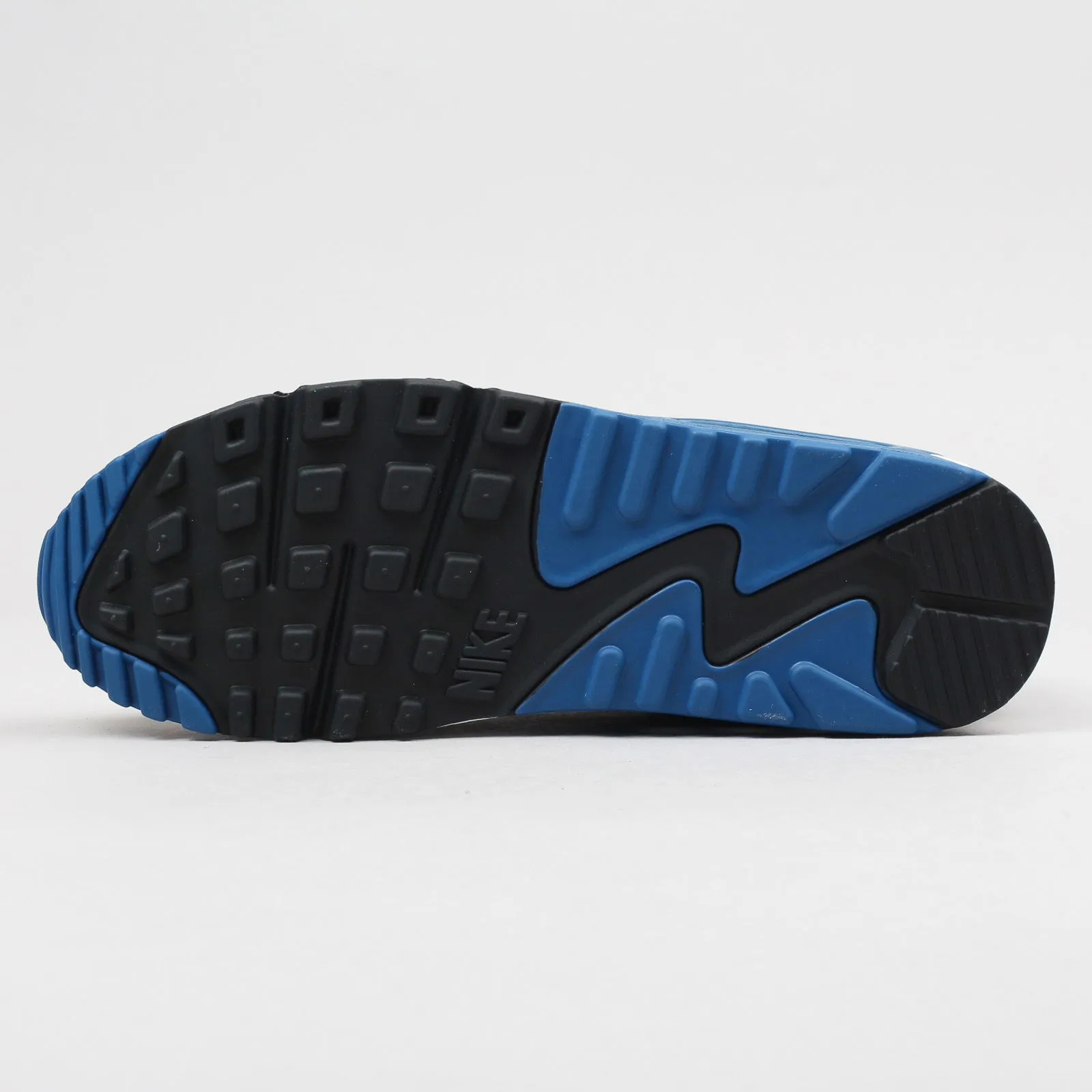 Nike Air Max 90 Essential