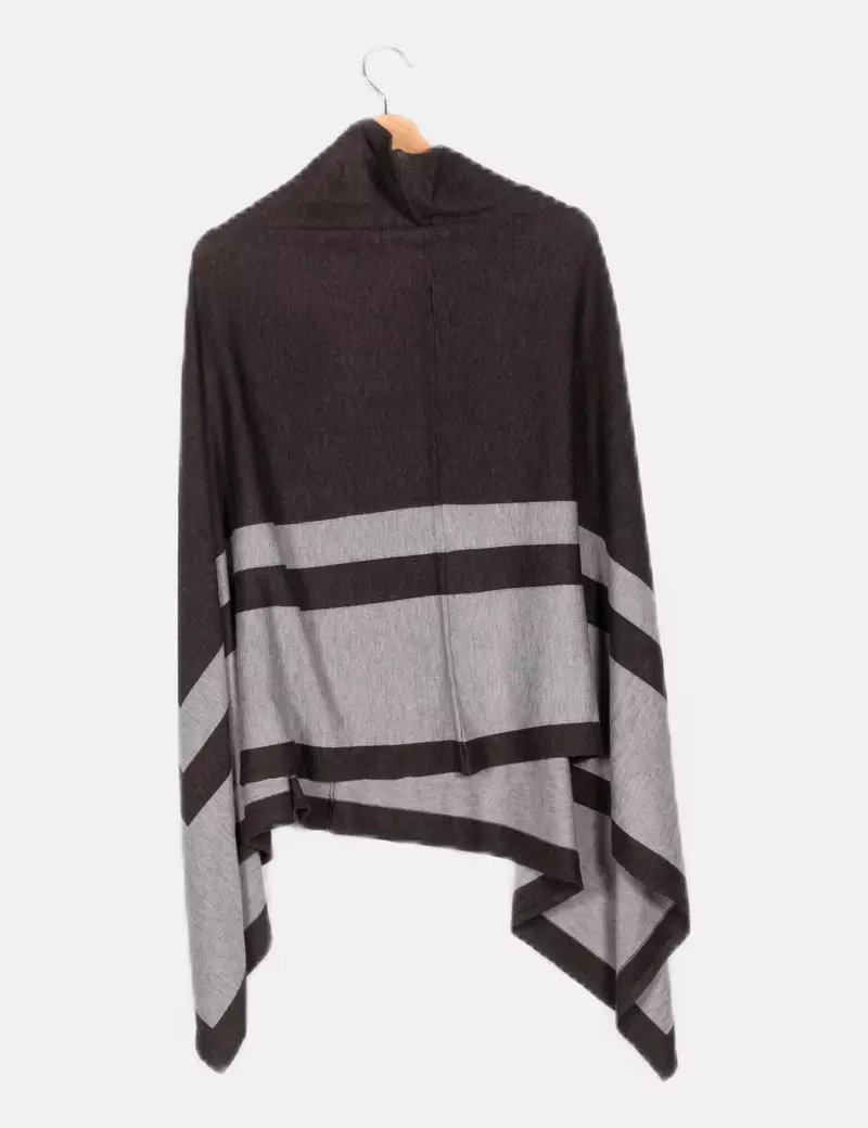 NoName Poncho gris fluido
