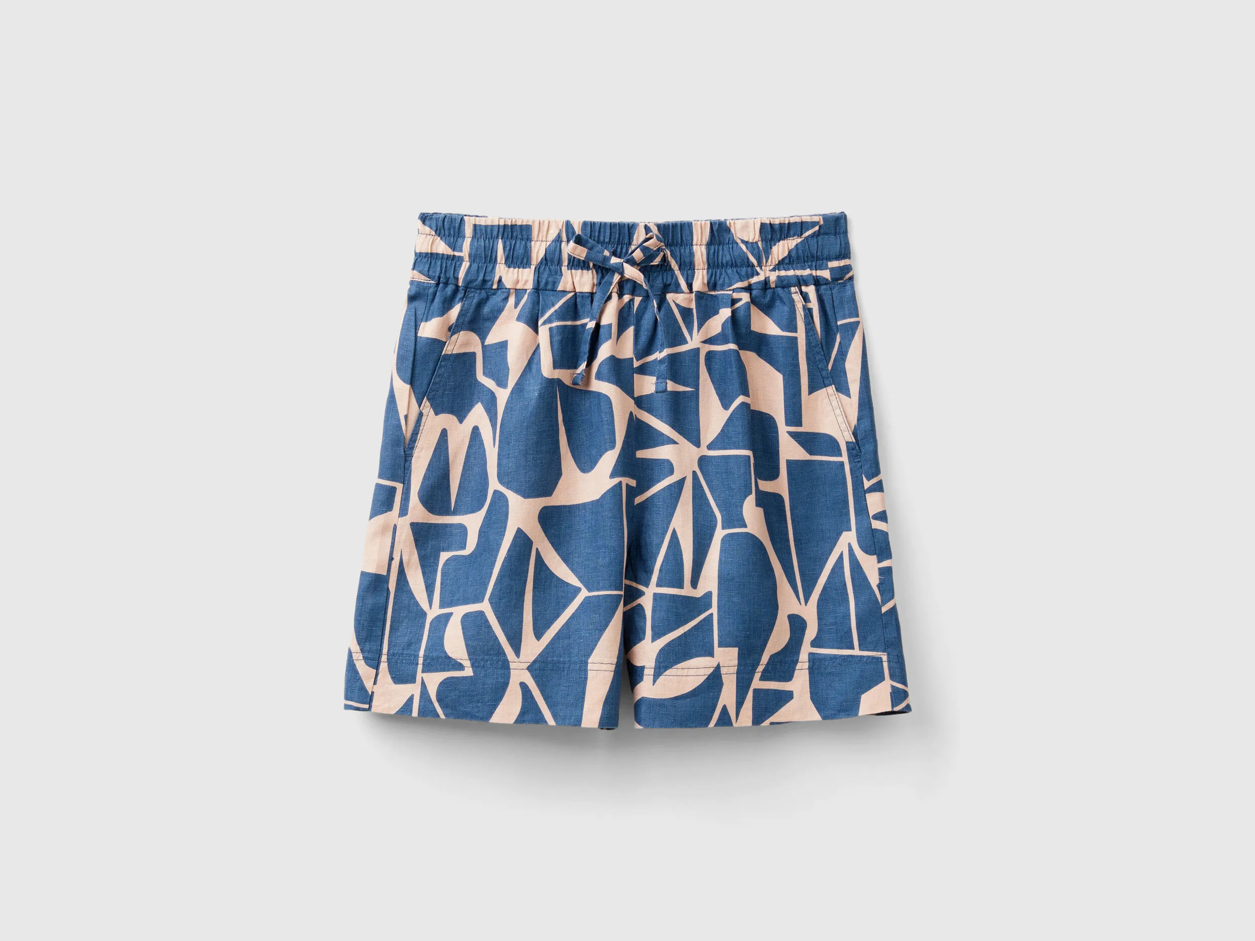 Pantalón corto de lino estampado