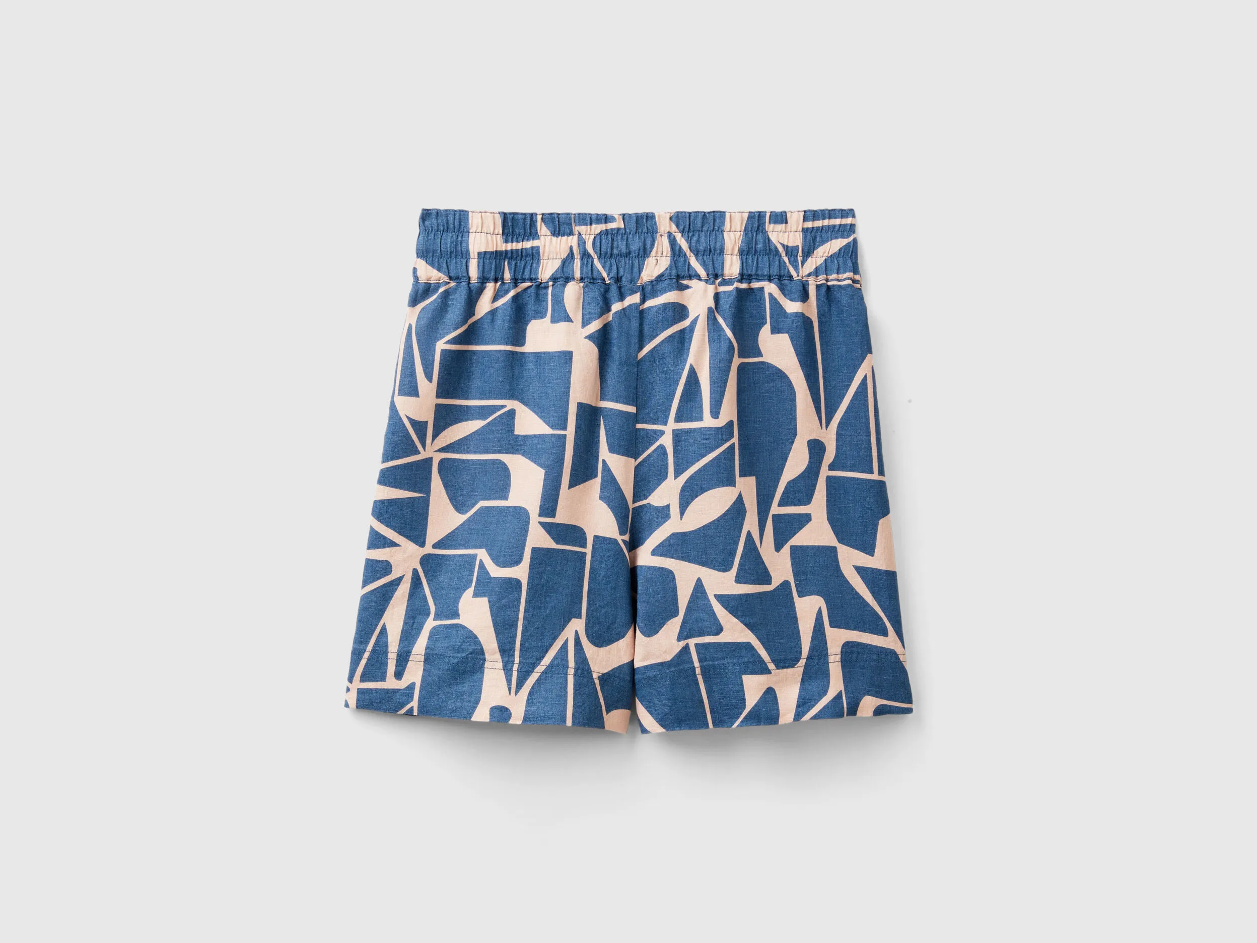 Pantalón corto de lino estampado