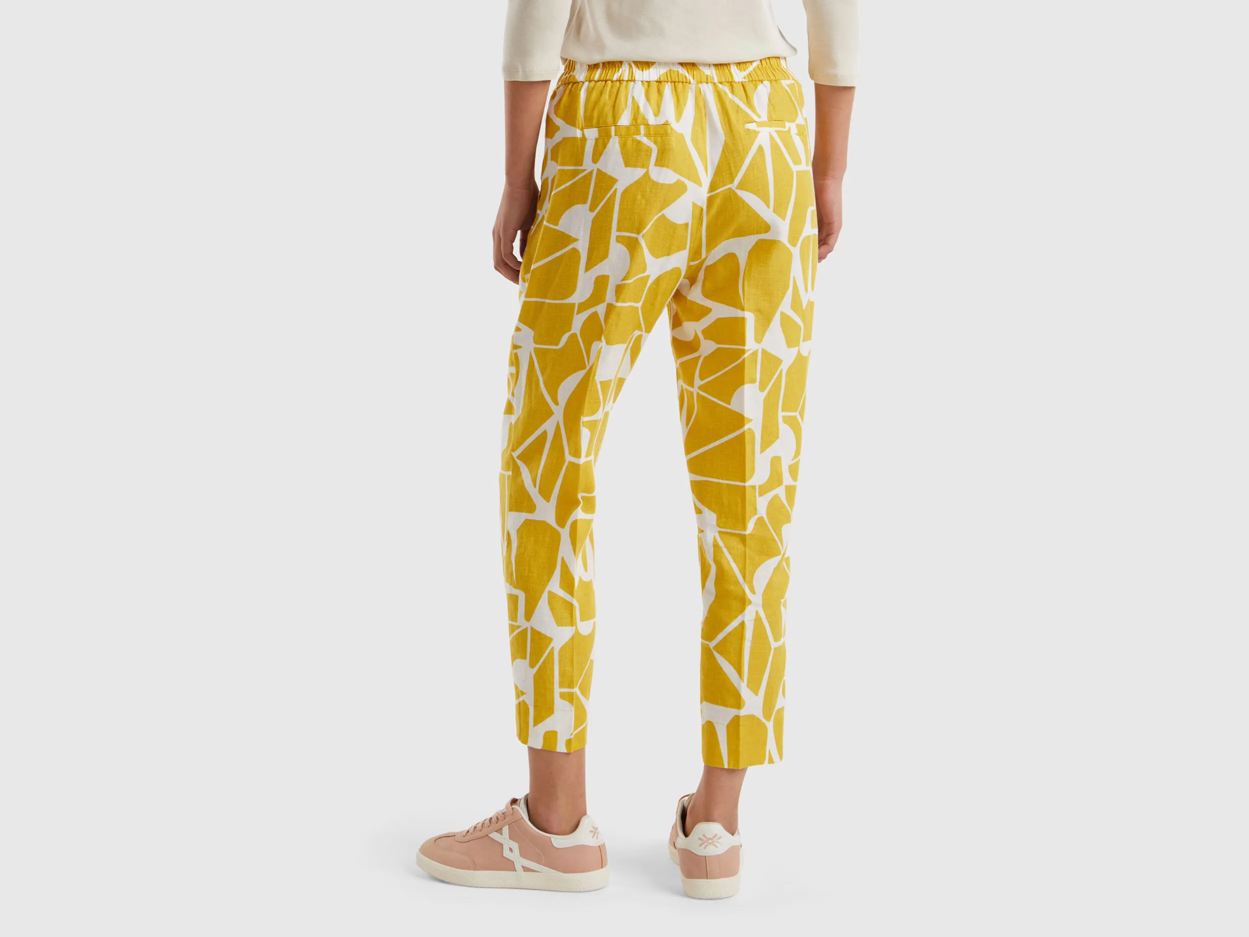 Pantalón de lino estampado