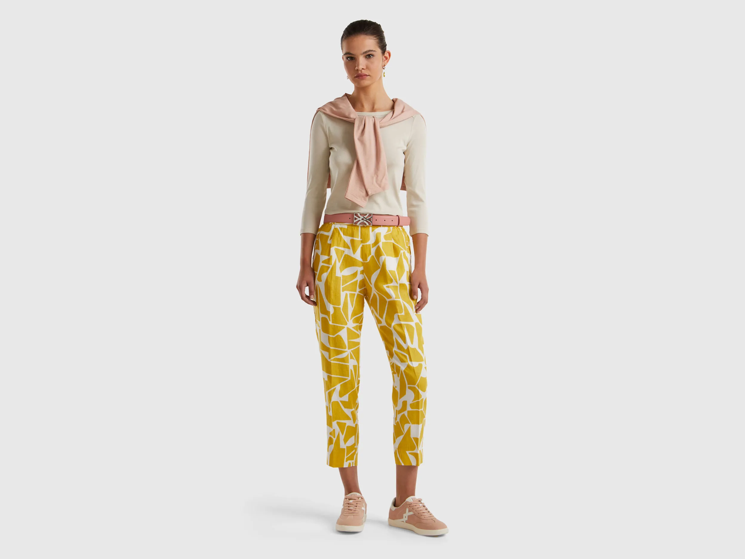 Pantalón de lino estampado