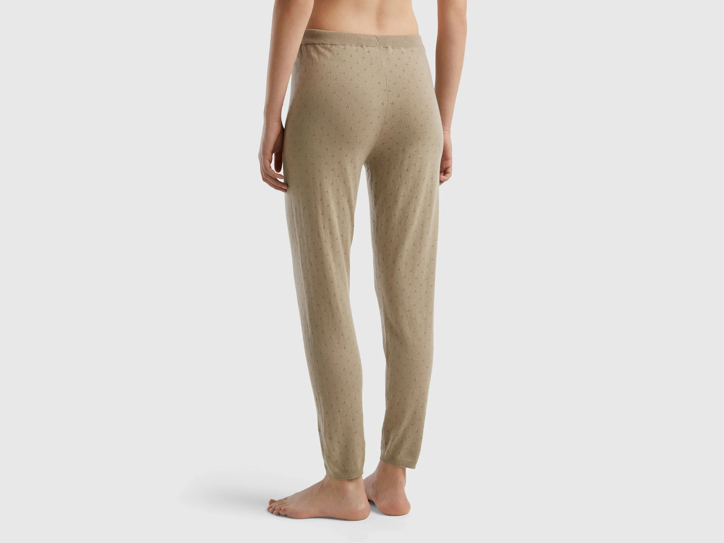 Pantalón de punto con cordón de ajuste
