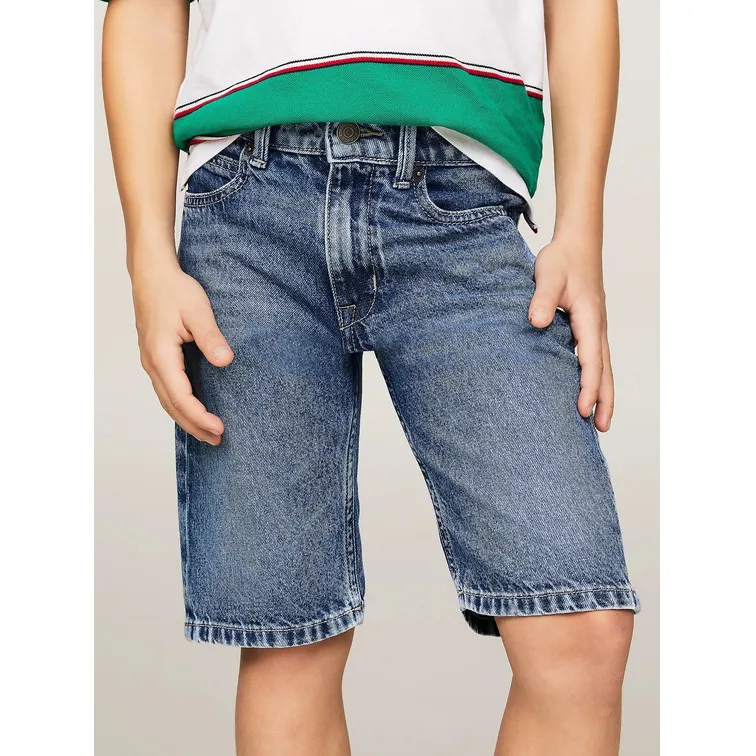 PANTALÓN VAQUERO CORTO DE CORTE RECTO NIÑO TOMMY HILFIGER