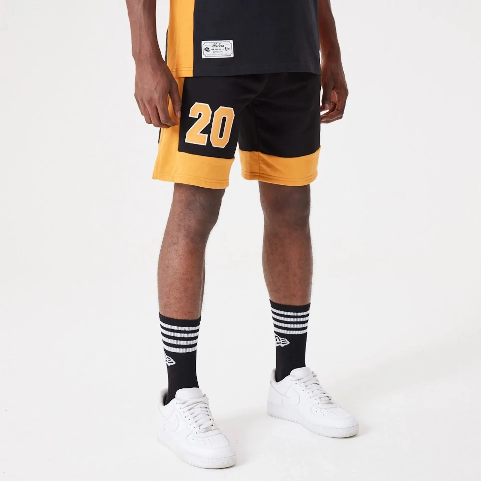 Pantalón corto New Era Contemporary Oversized Negro