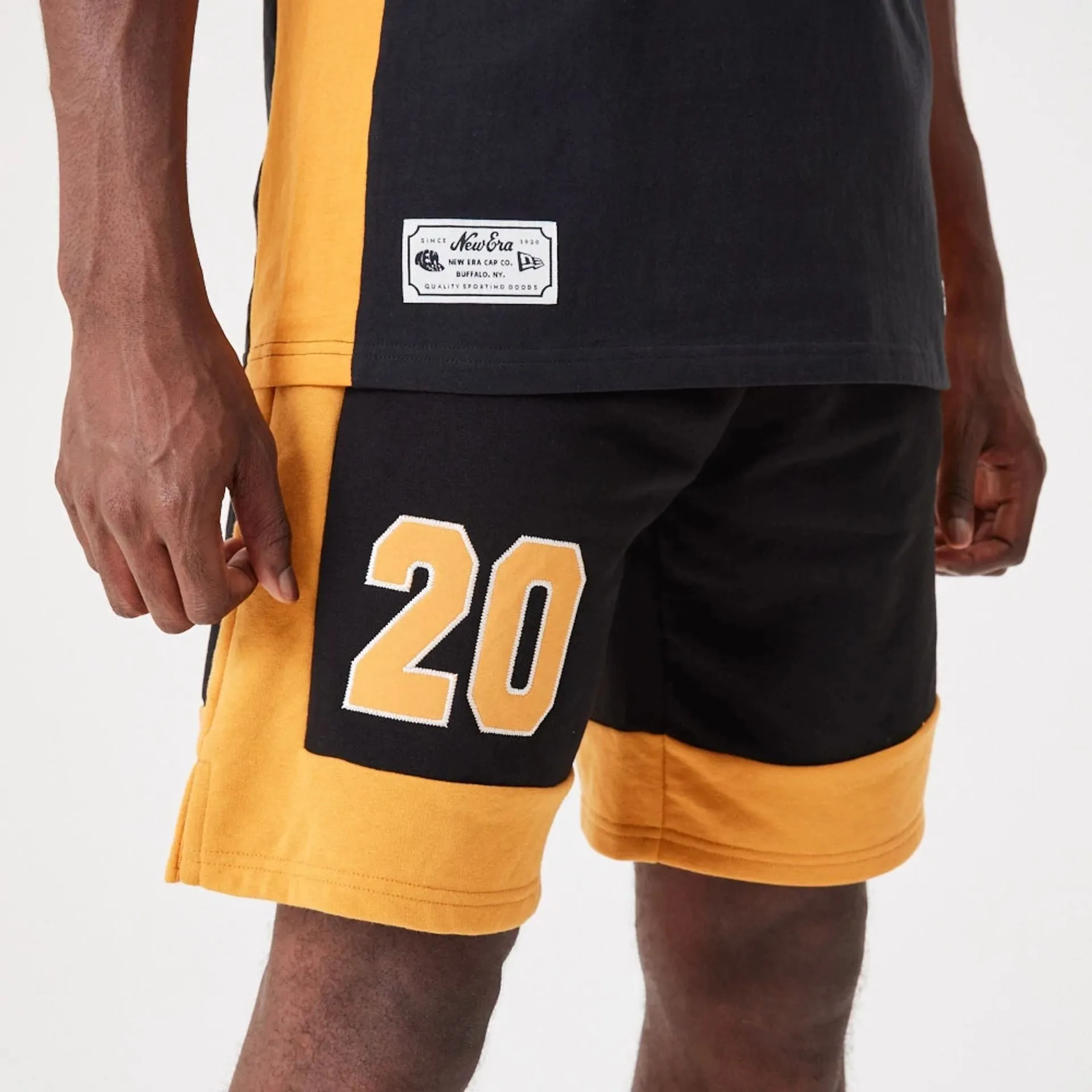 Pantalón corto New Era Contemporary Oversized Negro