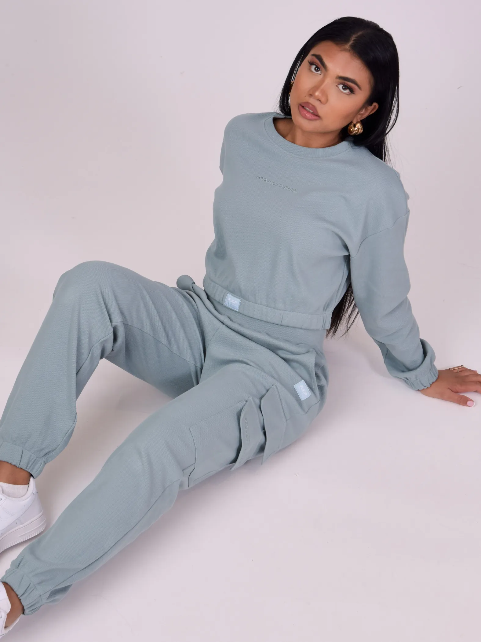 Pantalón de chándal acanalado con múltiples bolsillos