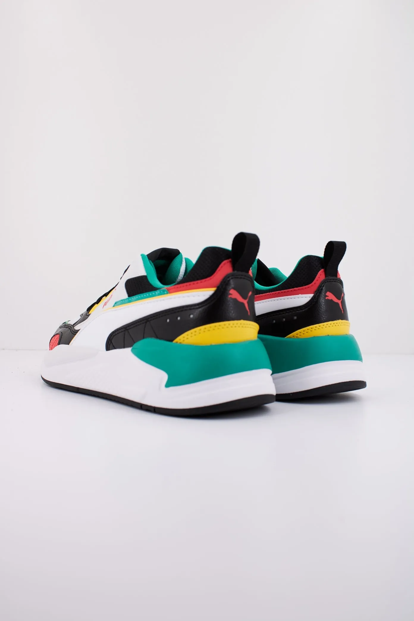 PUMA XRAY 2 SQUARE