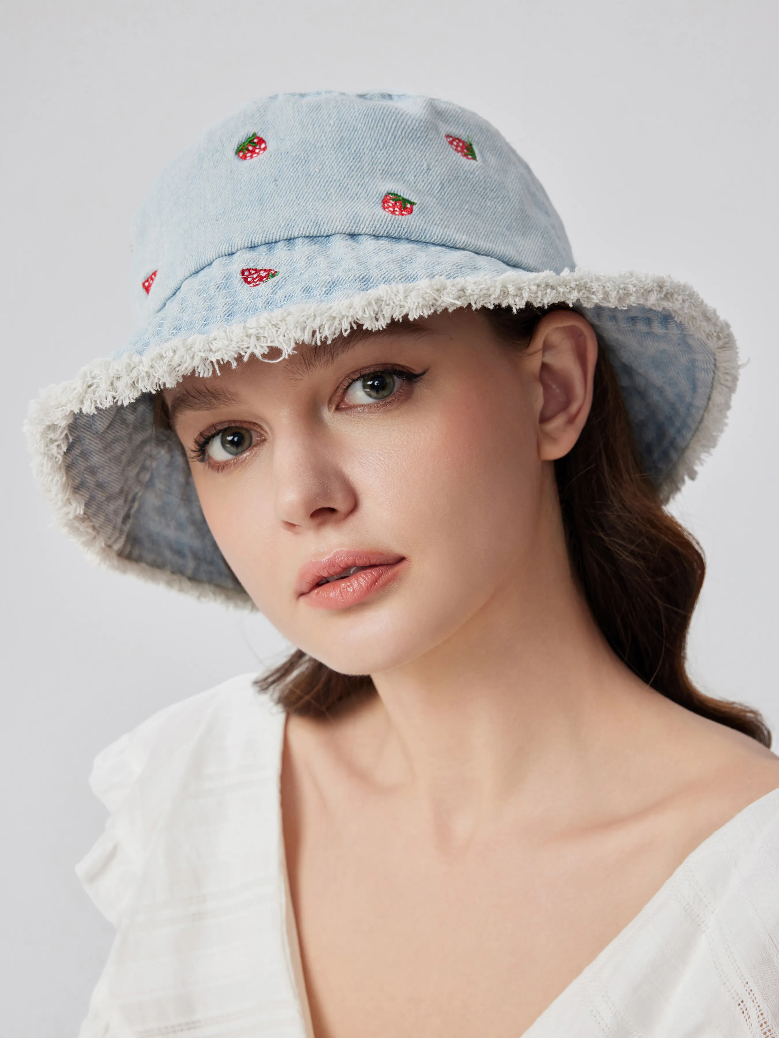 Sombrero de Cubo de Denim de Fresa