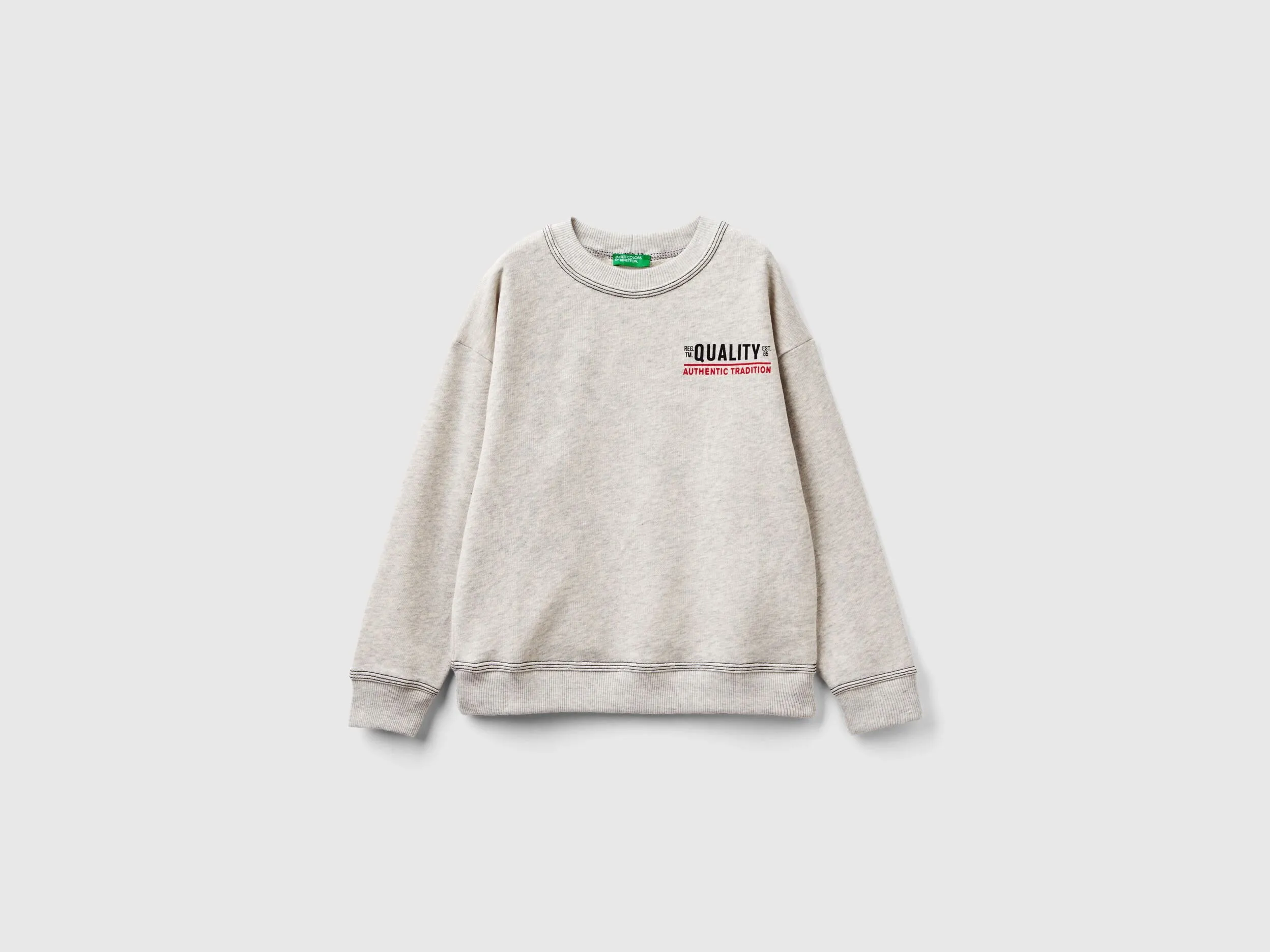 Sudadera oversize con estampados