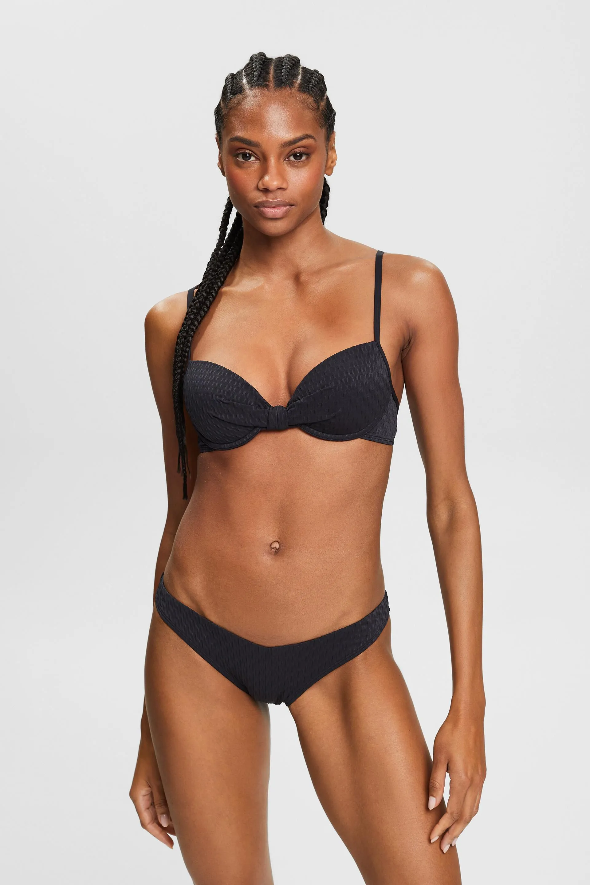 Tops de bikini estampados con relleno