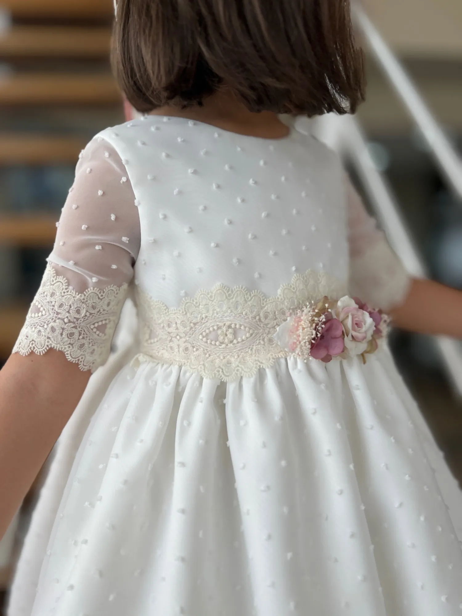 TWOCOLOR TULLE PLUMETI DRESS FOR ARRAS OR CEREMONY.
