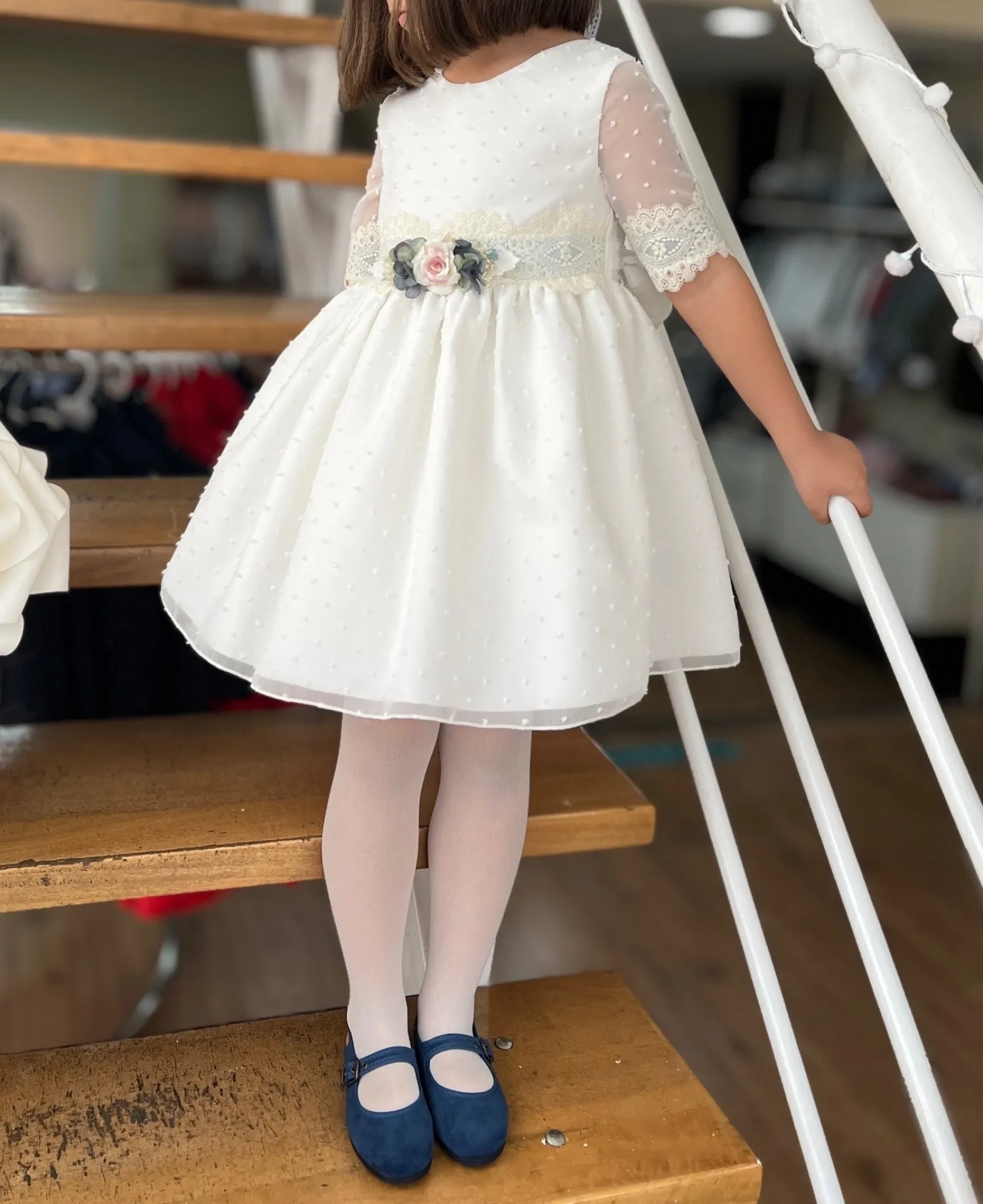 TWOCOLOR TULLE PLUMETI DRESS FOR ARRAS OR CEREMONY.