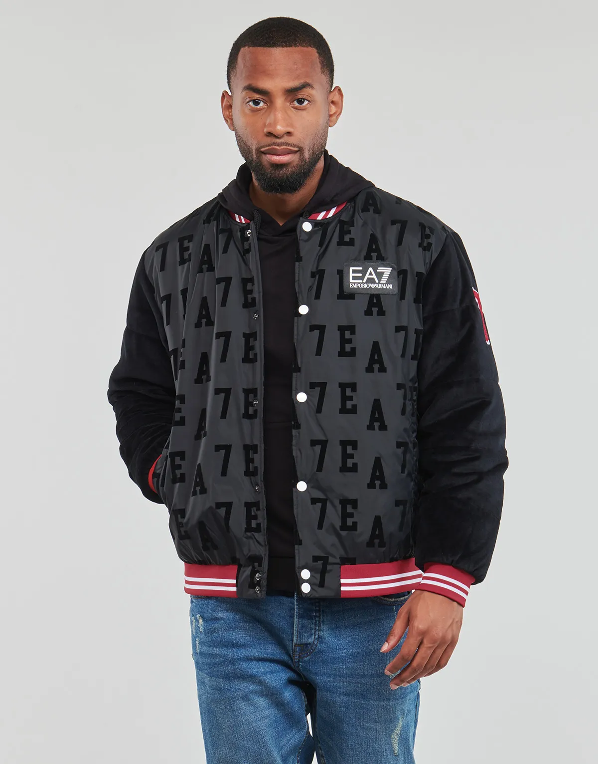 UNIVERSITY SQUAD BOMBER JKT