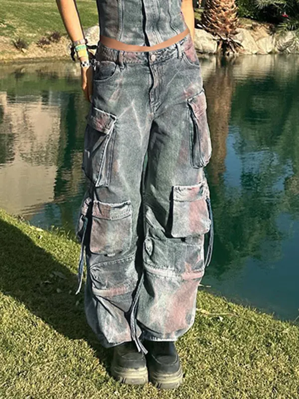 Vaqueros cargo con múltiples bolsillos y teñido anudado vintage