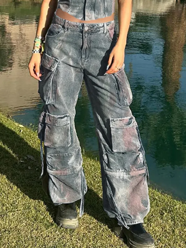 Vaqueros cargo con múltiples bolsillos y teñido anudado vintage