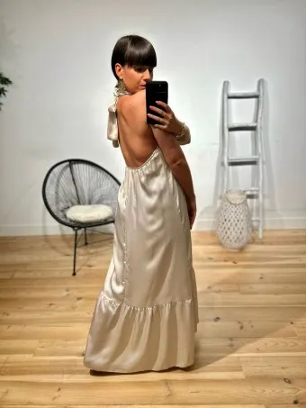 Vestido Halter Satinado ALAYNE Beige